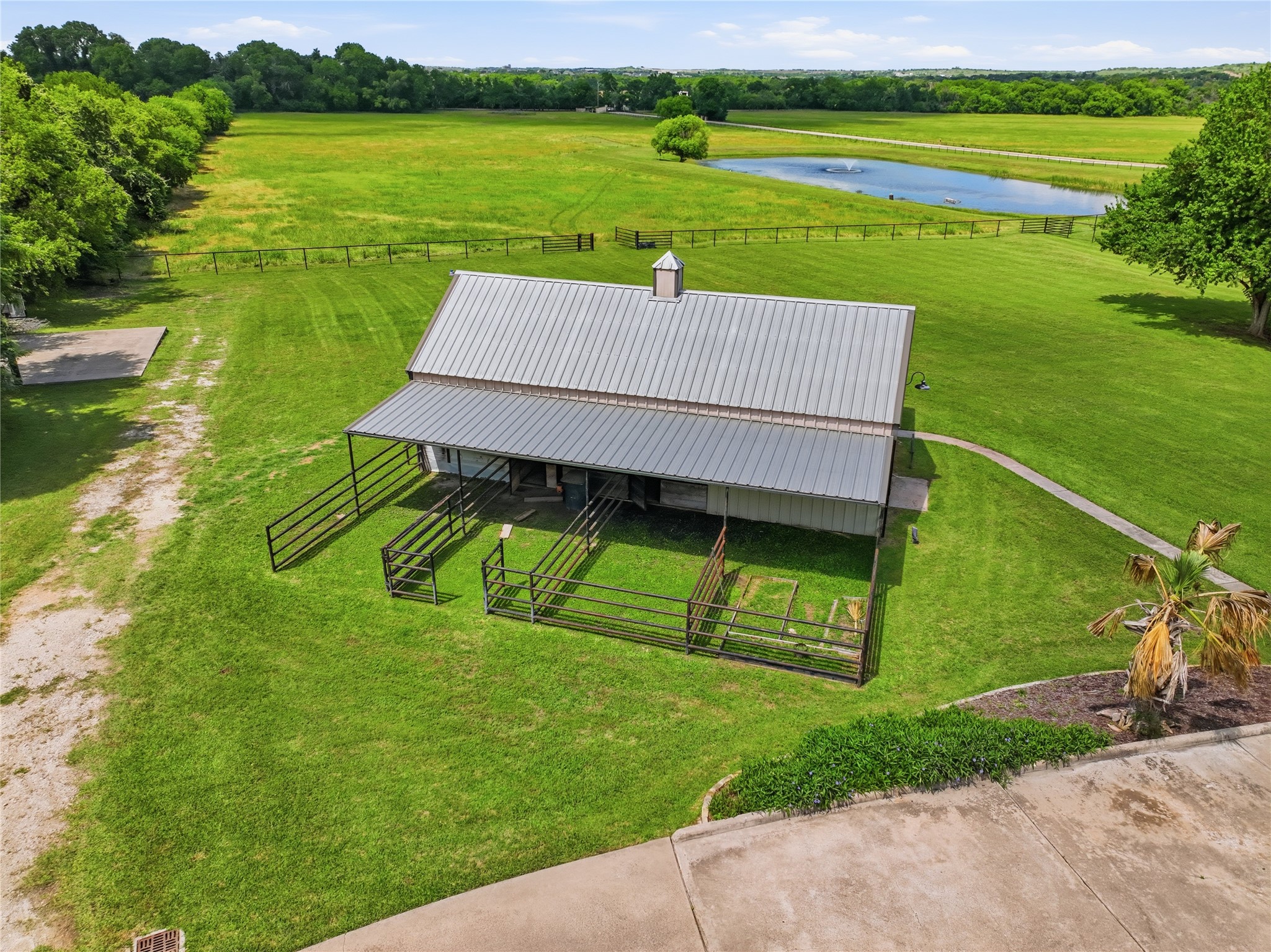 129 Trinity Bluffs Aledo TX 76008