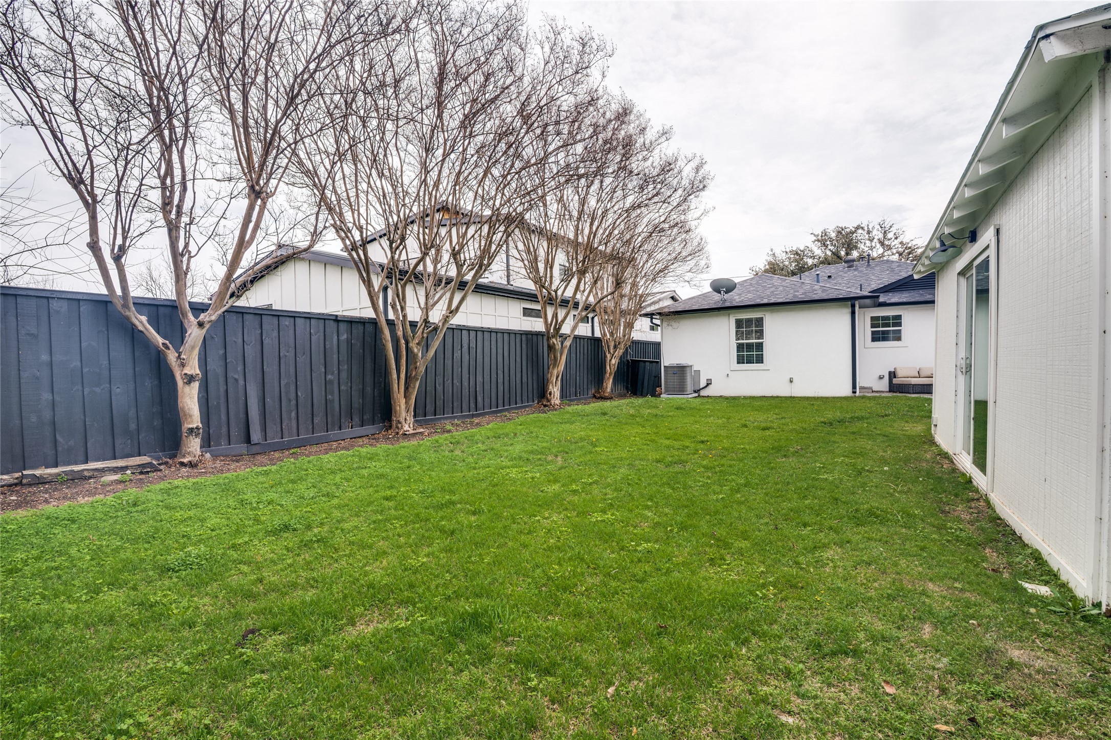 4419 Sexton Lane Dallas TX 75229