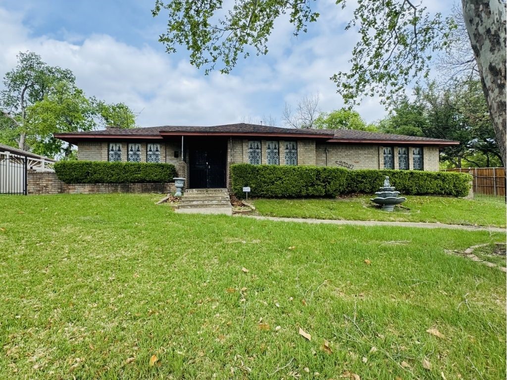 2047 Argyle Avenue Dallas TX 75203