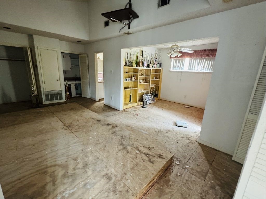 2047 Argyle Avenue Dallas TX 75203