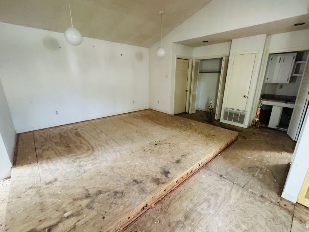 2047 Argyle Avenue Dallas TX 75203