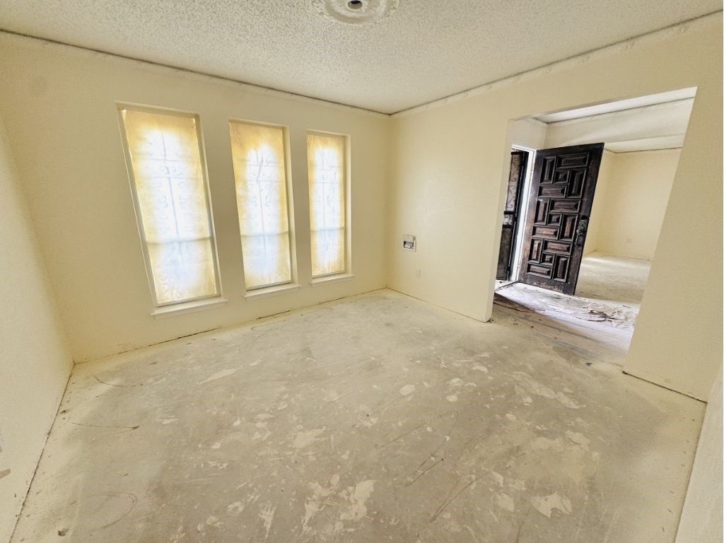 2047 Argyle Avenue Dallas TX 75203