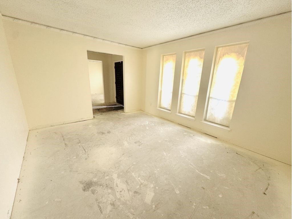 2047 Argyle Avenue Dallas TX 75203