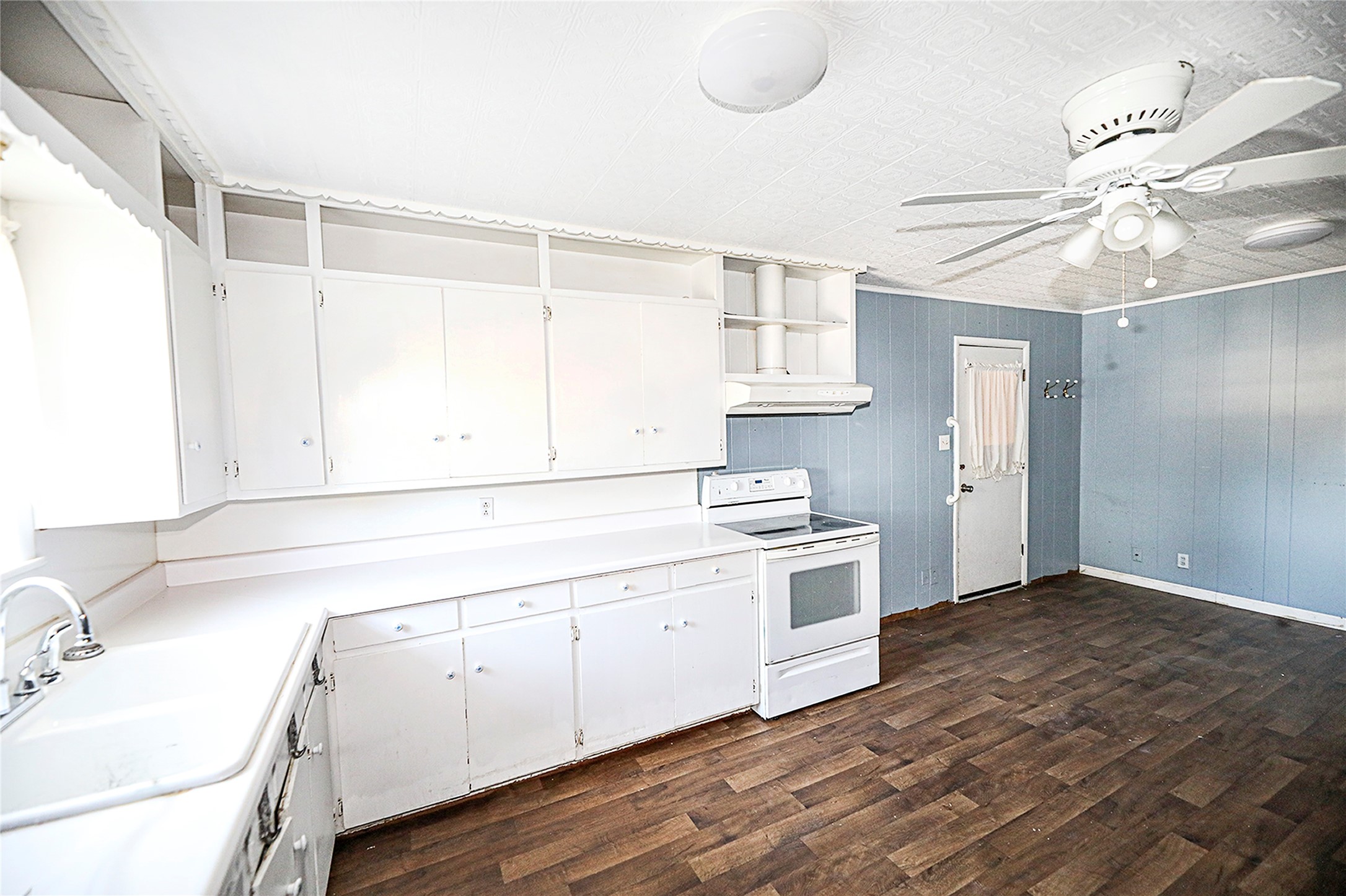 421 E Wilbarger Street Bowie TX 76230