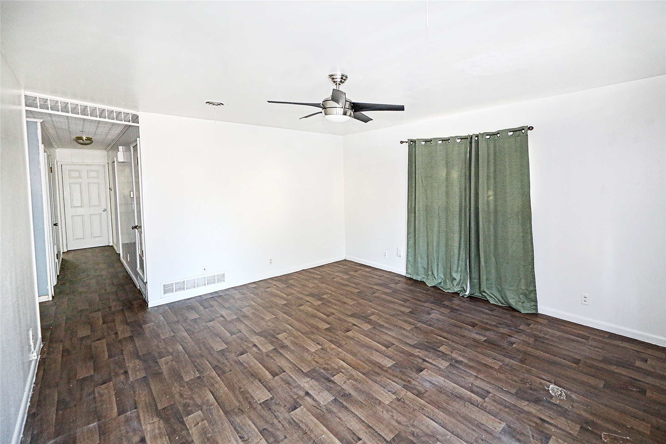 421 E Wilbarger Street Bowie TX 76230