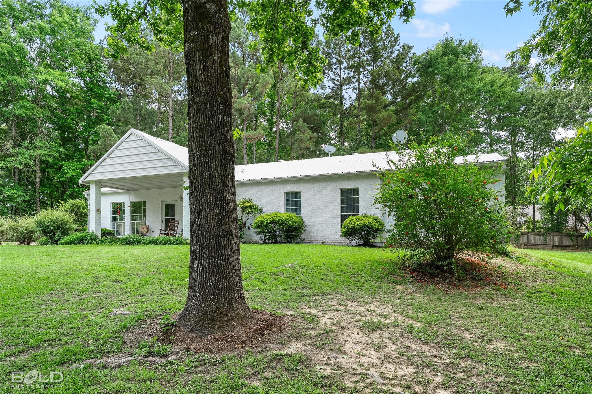 120 Gray Circle Benton LA 71006