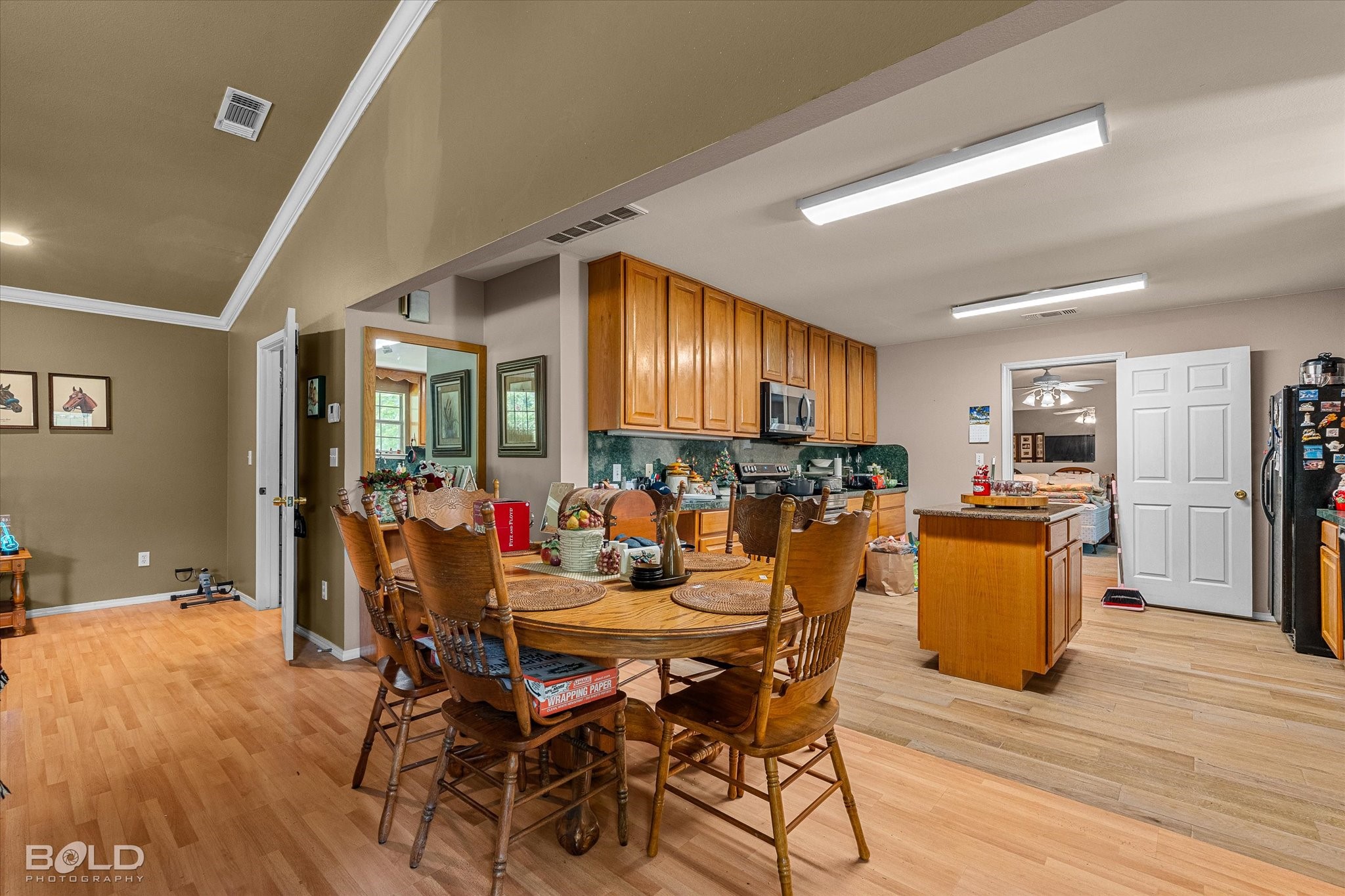 120 Gray Circle Benton LA 71006