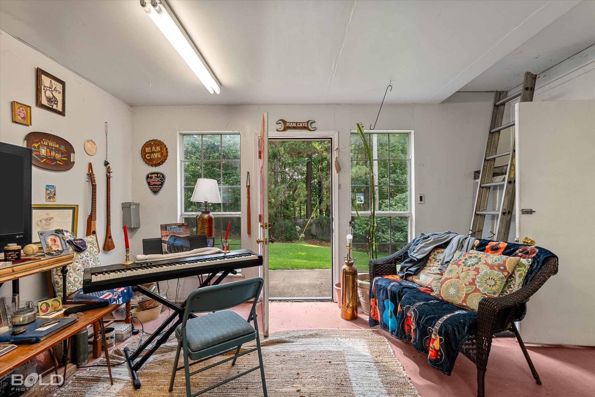 120 Gray Circle Benton LA 71006