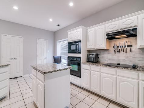 1221 E Oak Street Wylie TX 75098