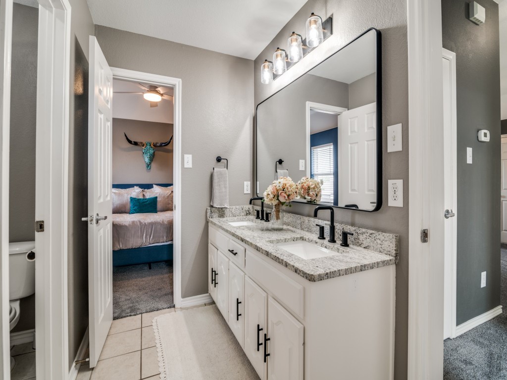 1221 E Oak Street Wylie TX 75098