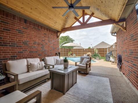 1221 E Oak Street Wylie TX 75098