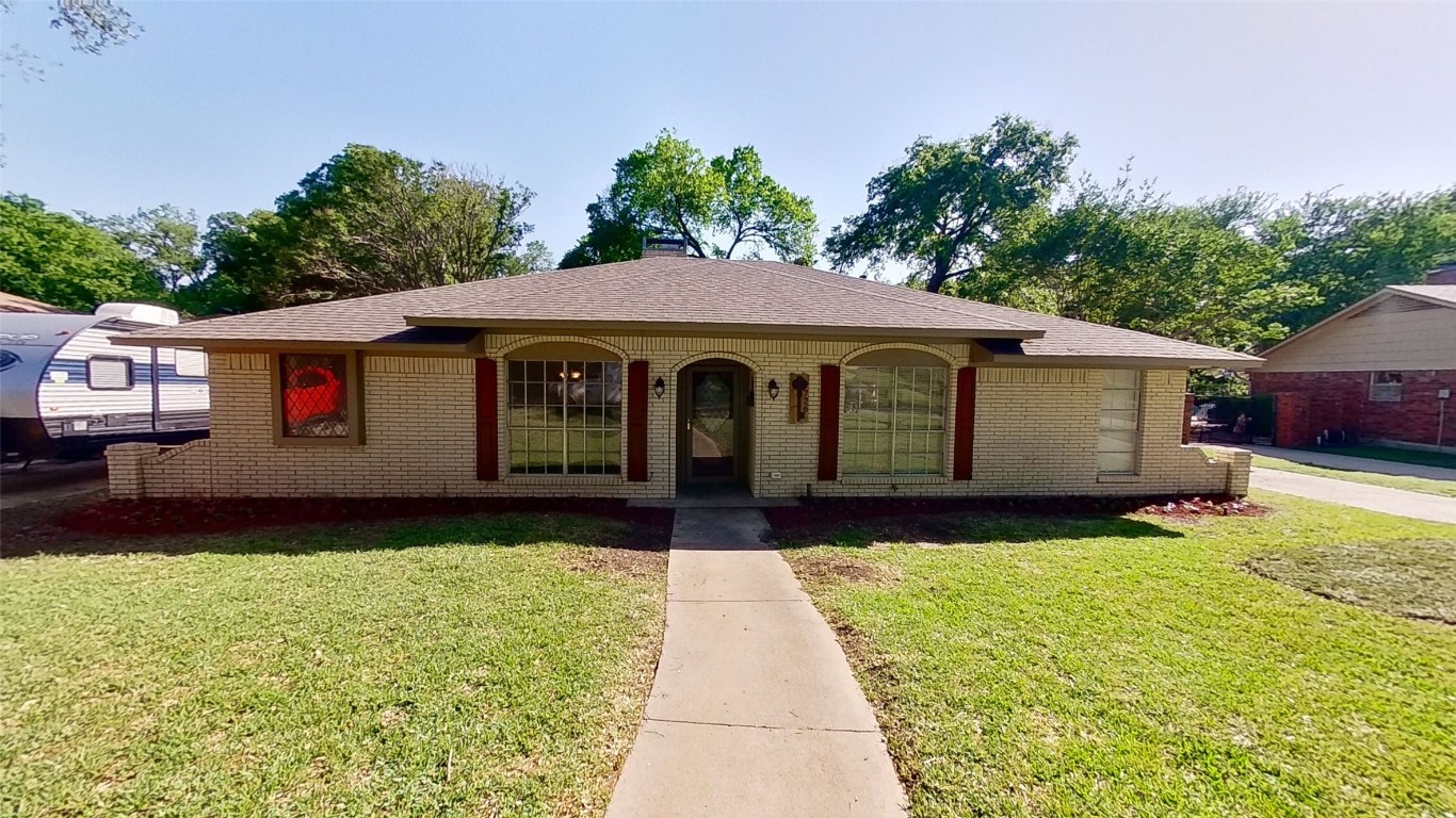 726 S Forest Lane Duncanville TX 75116