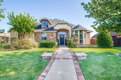 1008 Colonial Drive Royse City TX 75189