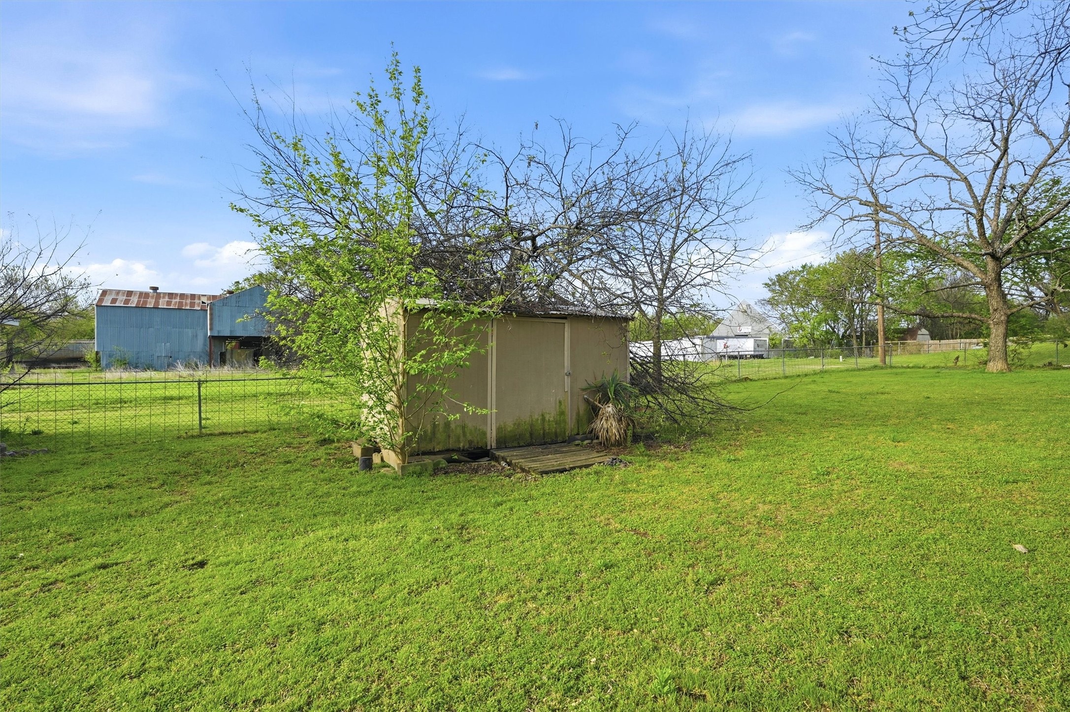 600 E South Street Whitesboro TX 76273