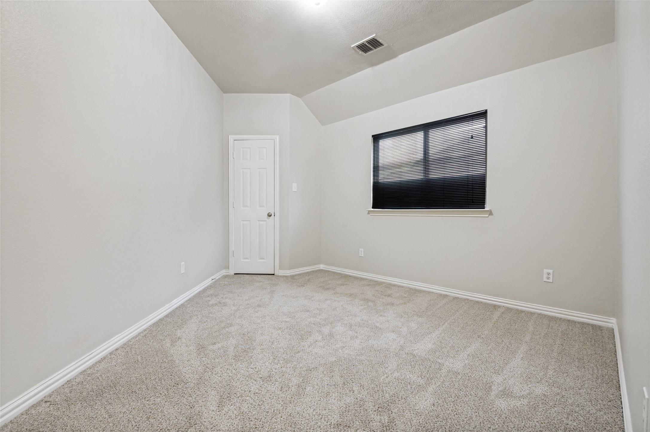 7071 Sea Star Grand Prairie TX 75054