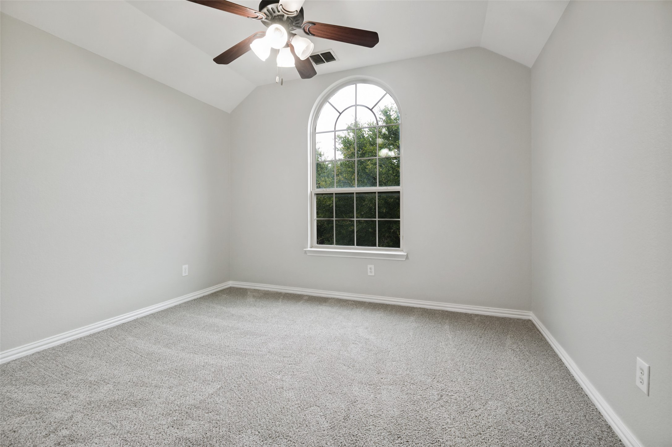 7071 Sea Star Grand Prairie TX 75054
