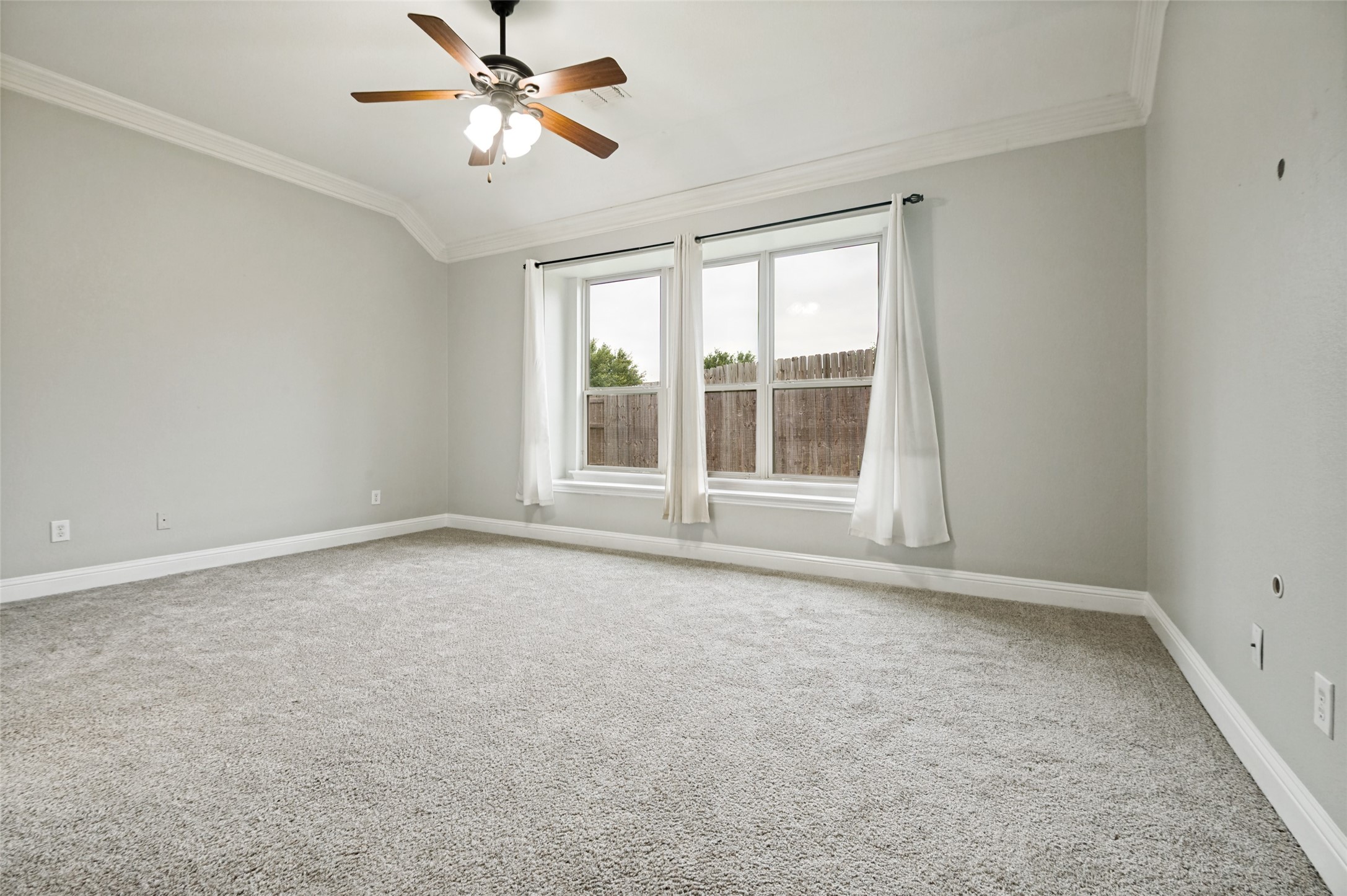 7071 Sea Star Grand Prairie TX 75054