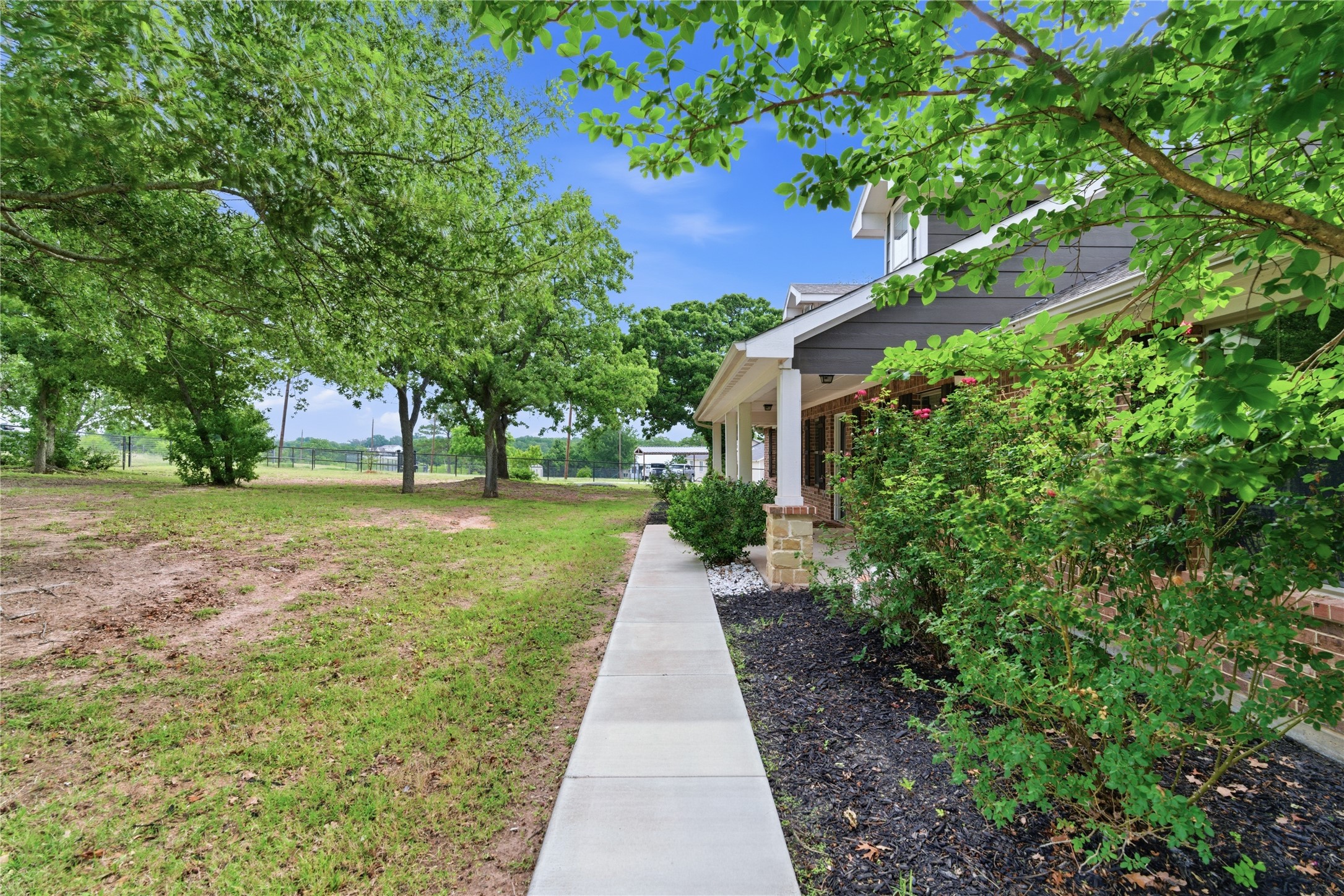 108 La Arroya Drive Weatherford TX 76088