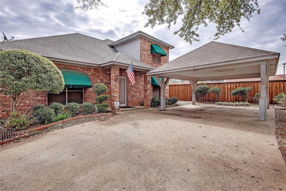 2841 Inniswood Circle Arlington TX 76015
