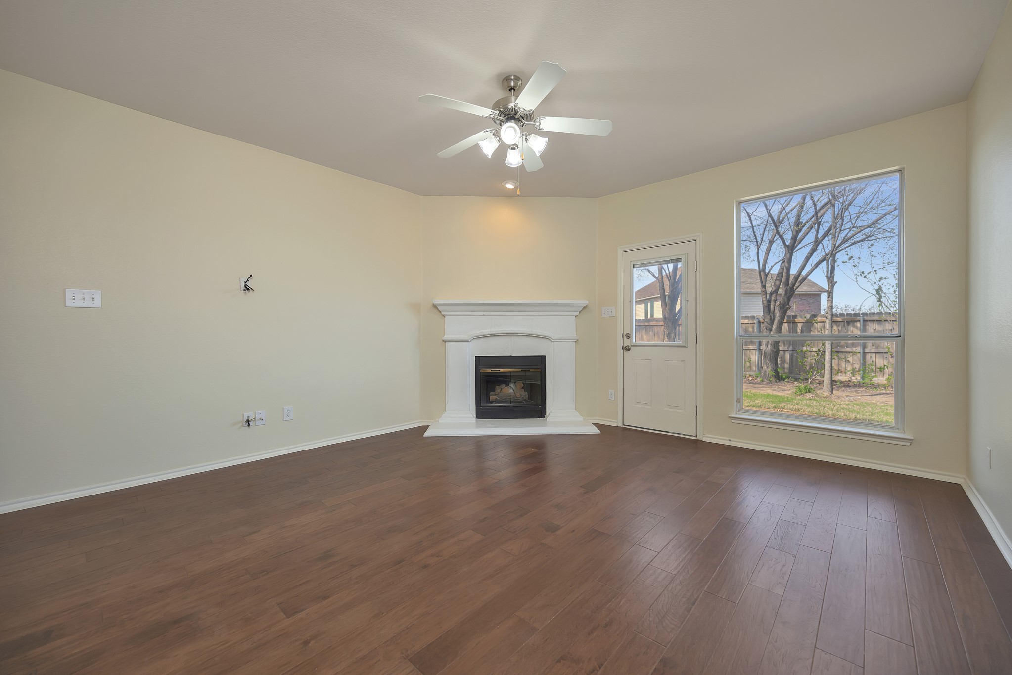 12901 Farmington Drive Fort Worth TX 76244