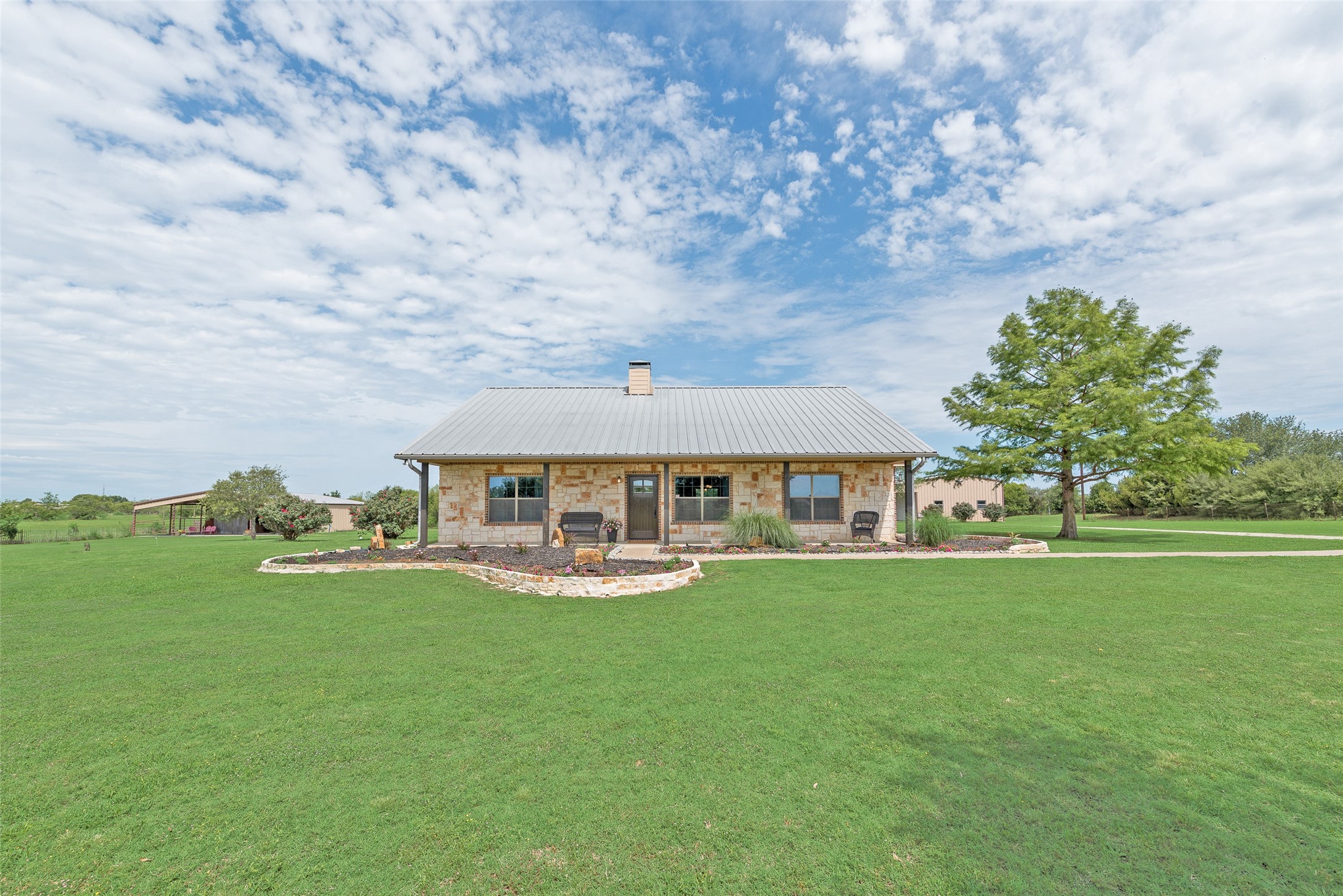 10350 County Road 2466 Terrell TX 75160
