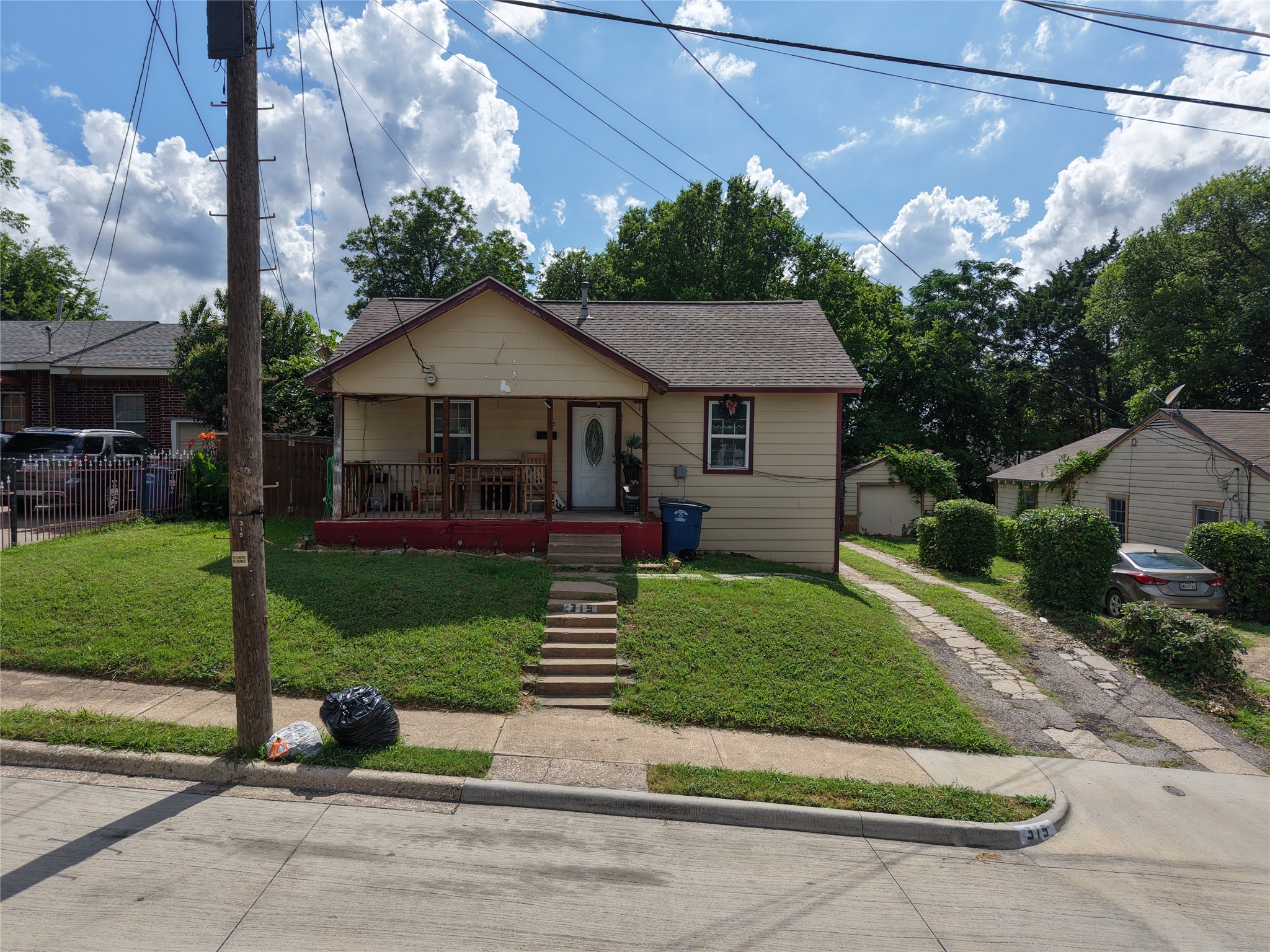 315 Avenue G Avenue Dallas TX 75203