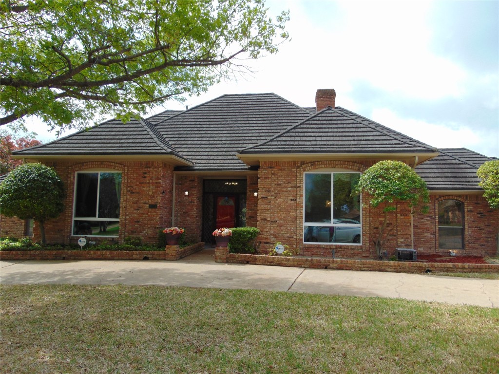 1014 Wind Ridge Drive Duncanville TX 75137