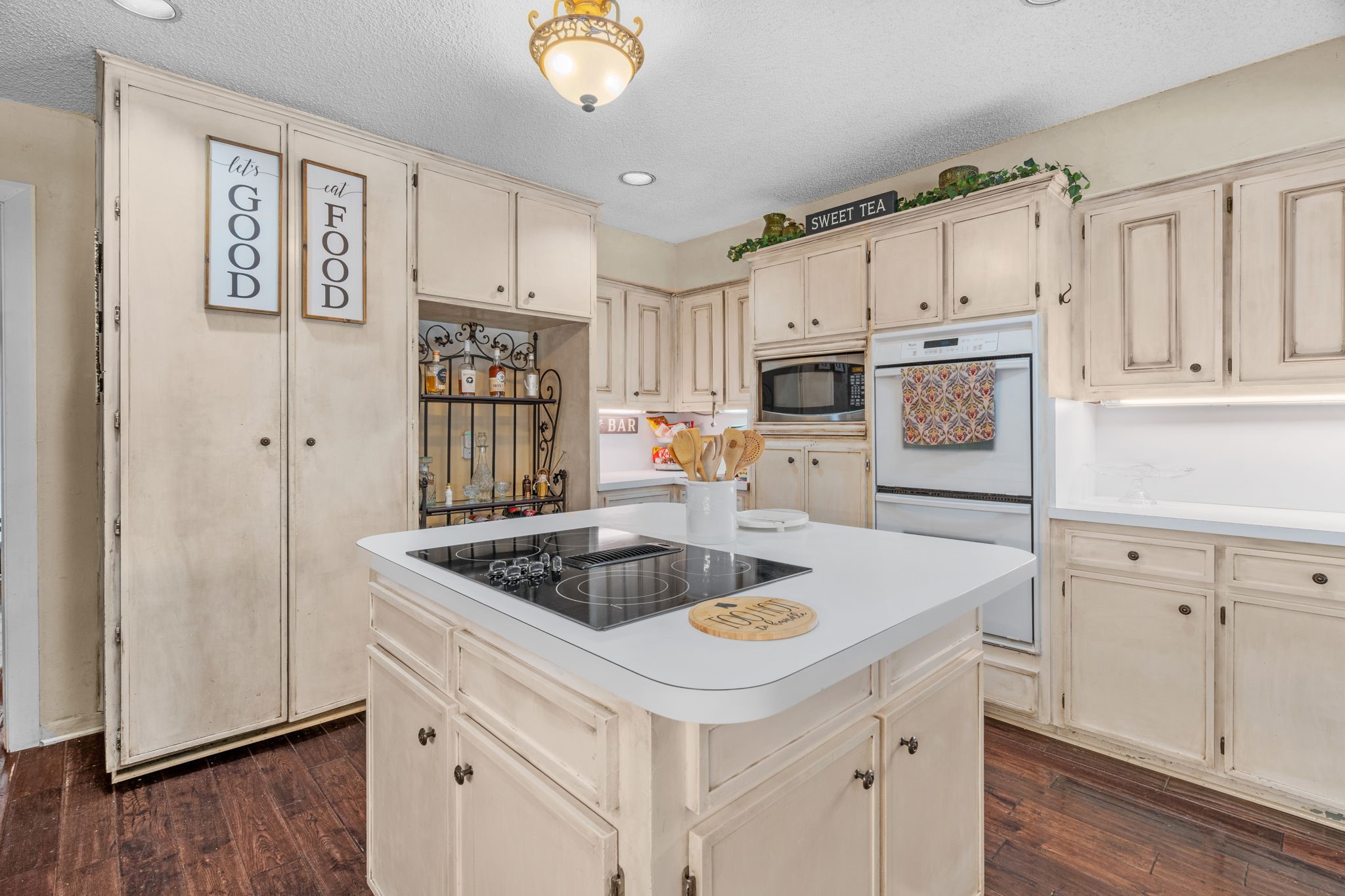 5107 Racquet Club Drive Arlington TX 76017