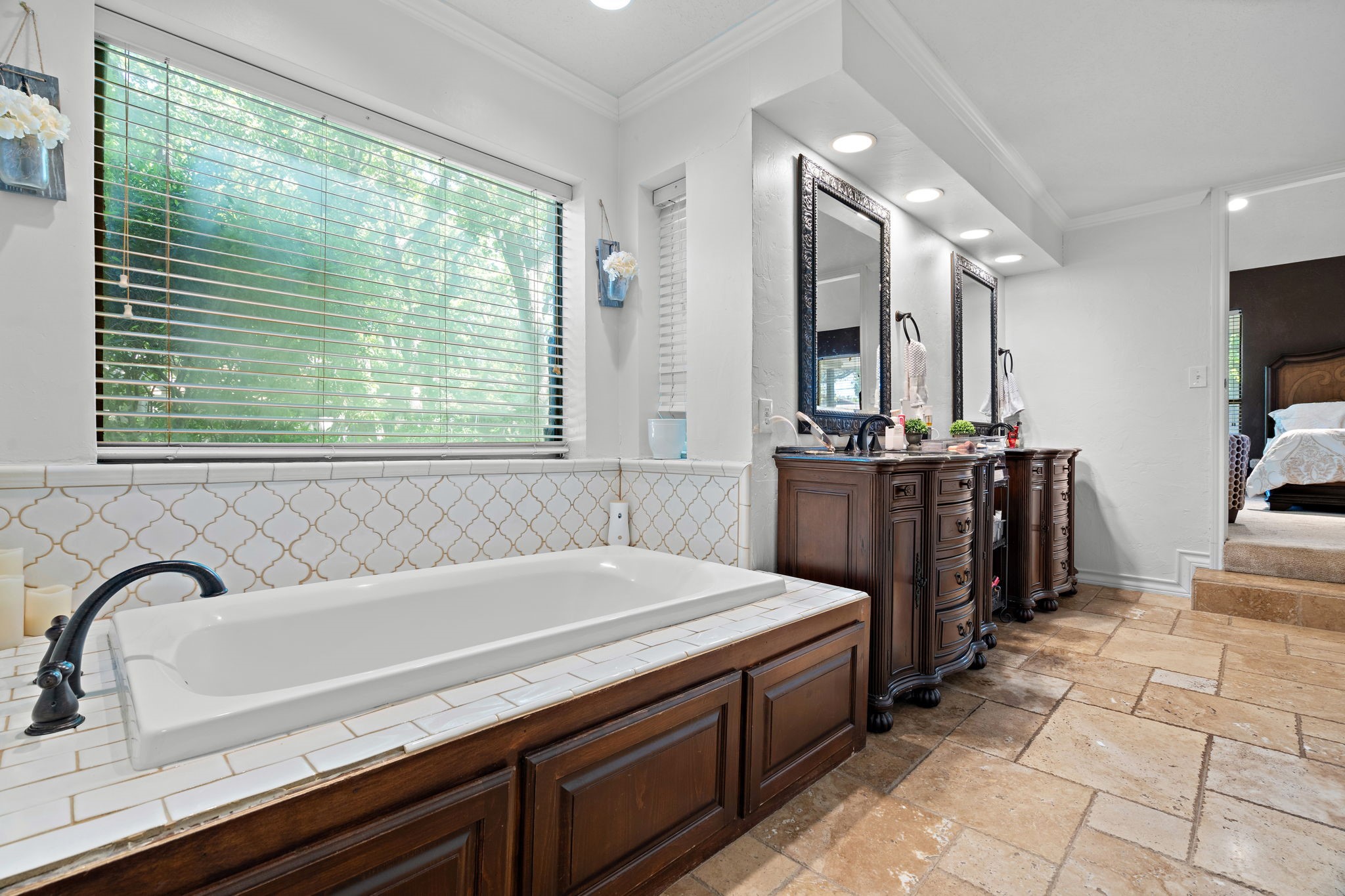 5107 Racquet Club Drive Arlington TX 76017
