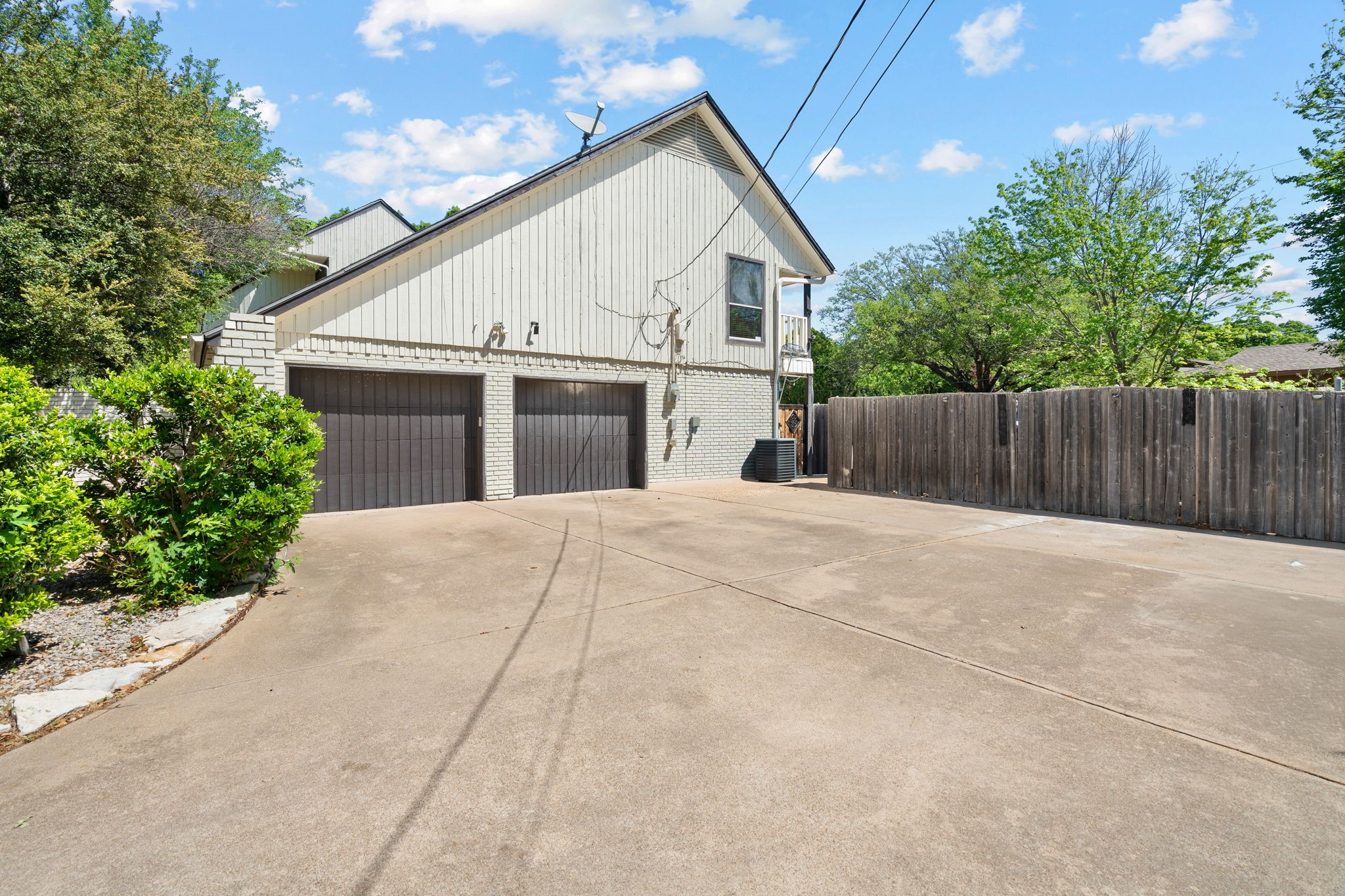 5107 Racquet Club Drive Arlington TX 76017