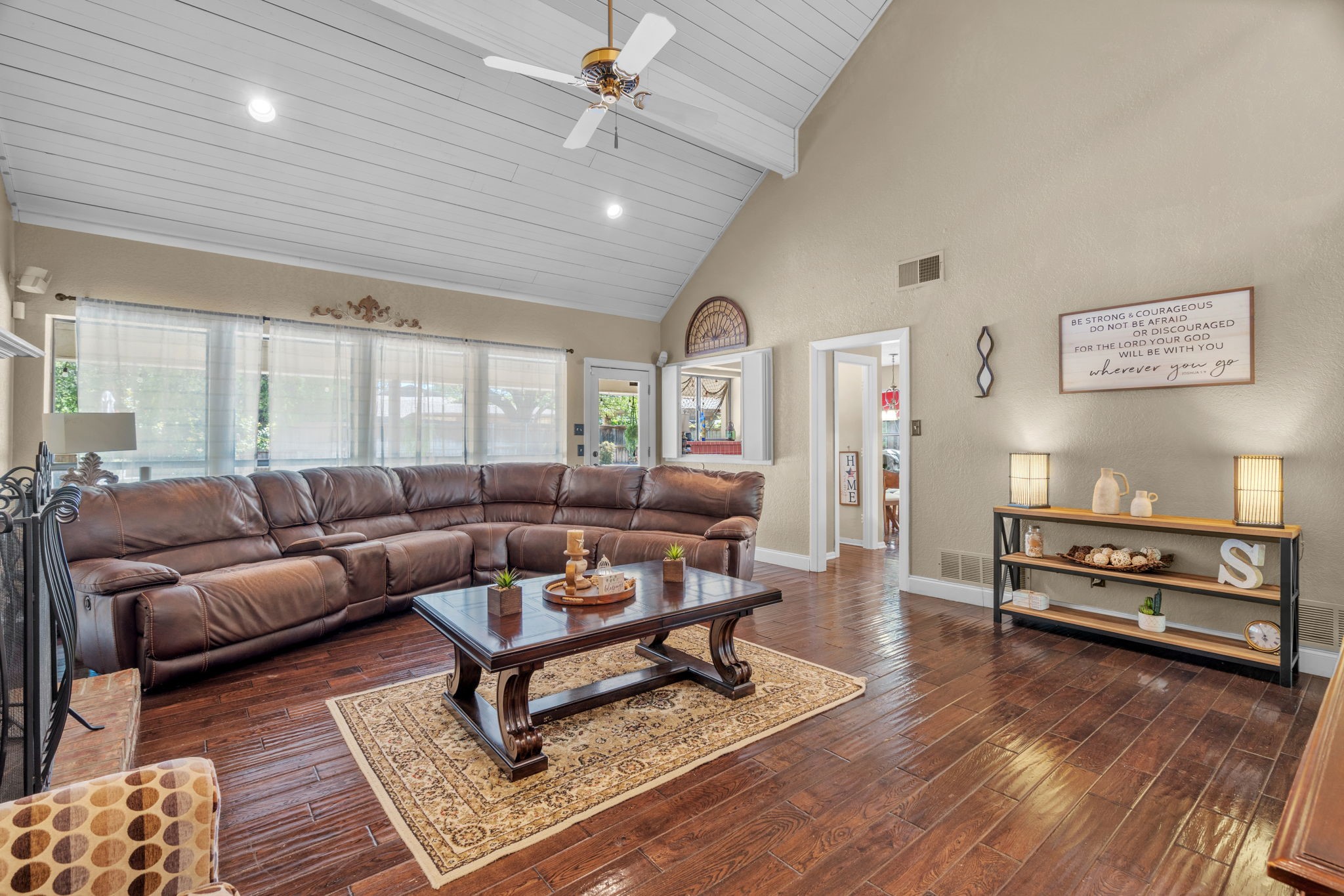 5107 Racquet Club Drive Arlington TX 76017