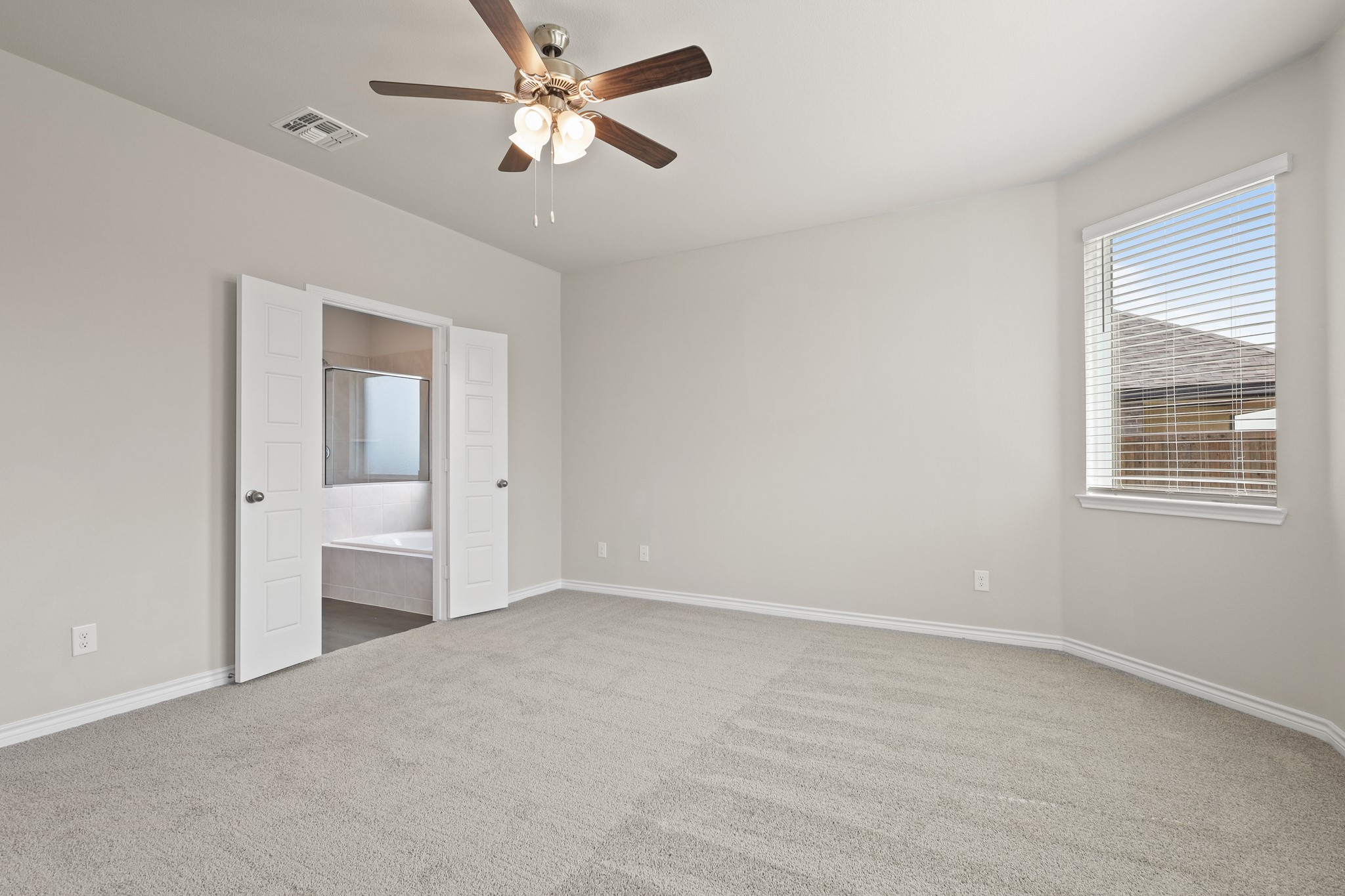 3128 Manchester Drive Cleburne TX 76031