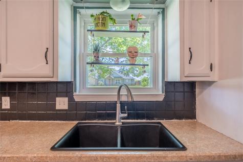 104 Sherry Lynn Drive China Spring TX 76633