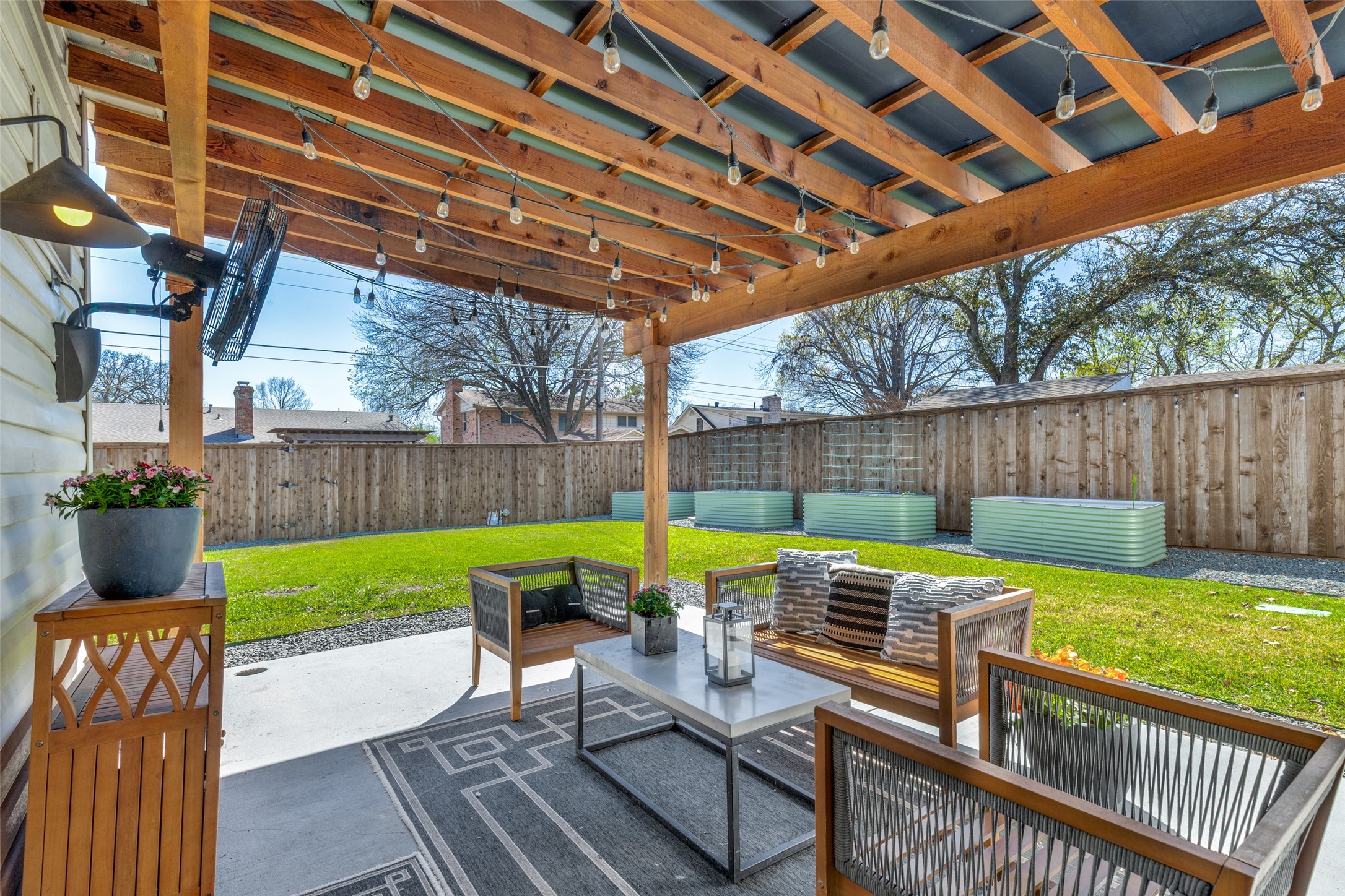 739 Vinecrest Lane Richardson TX 75080
