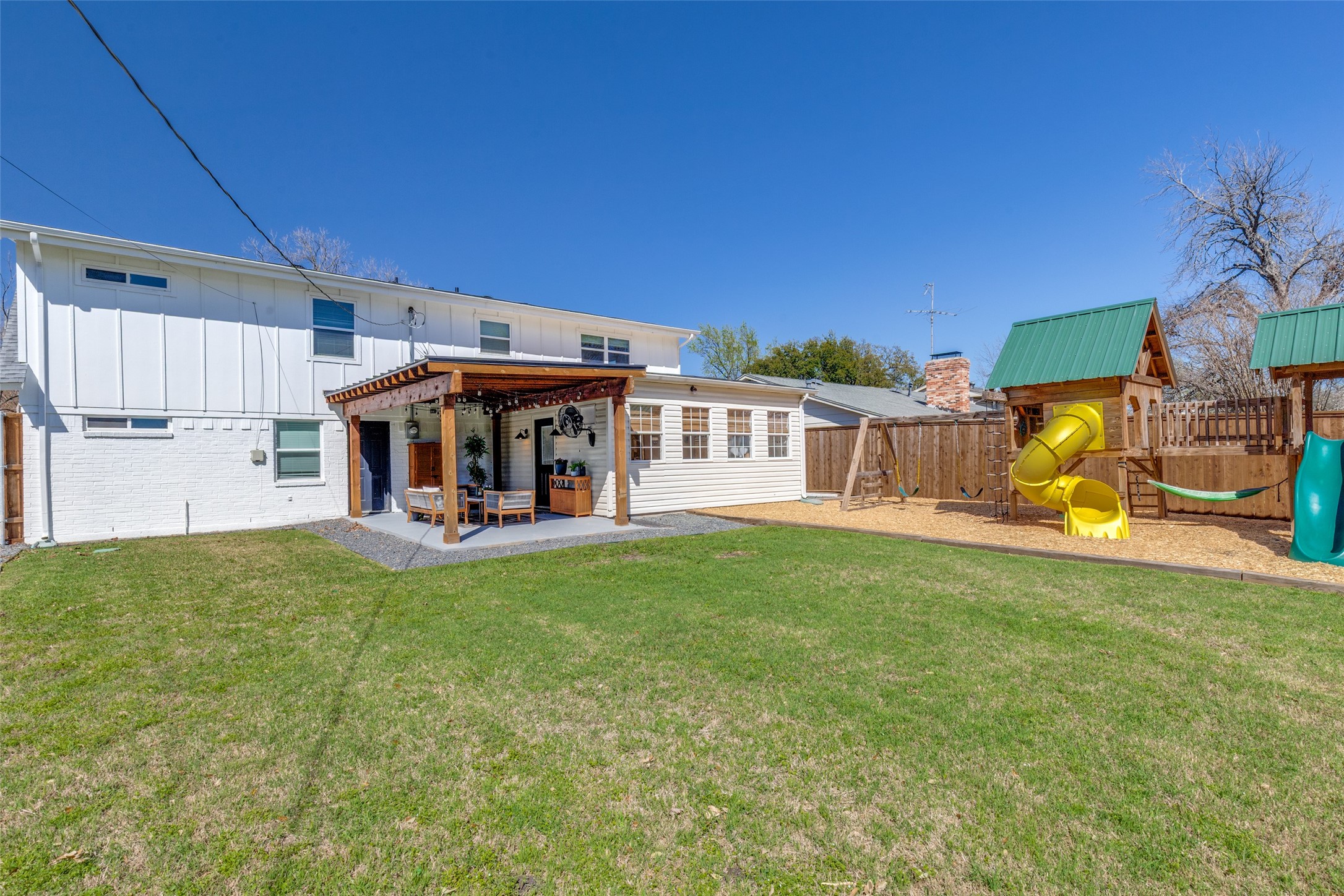 739 Vinecrest Lane Richardson TX 75080