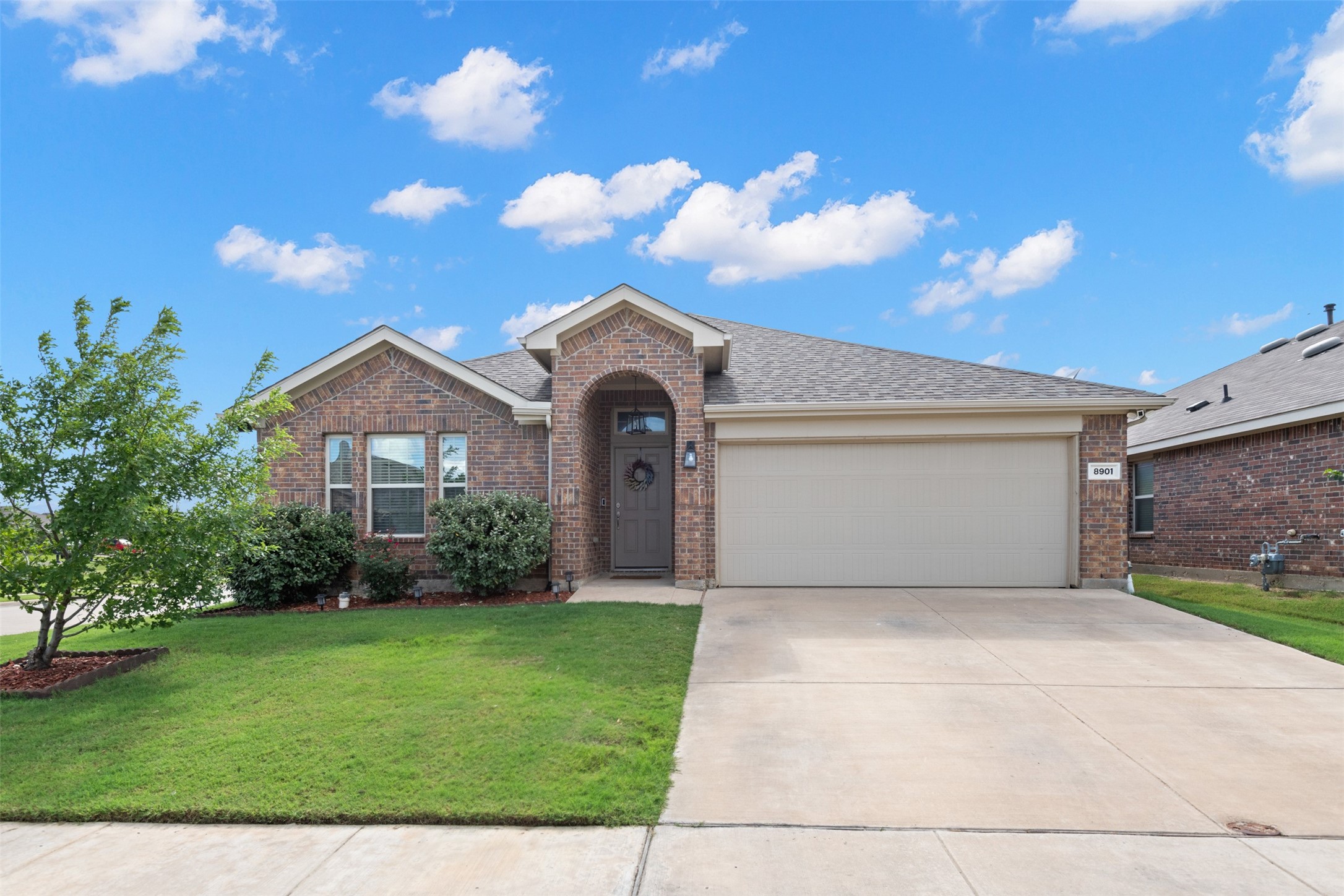 8901 Zubia Lane Fort Worth TX 76131
