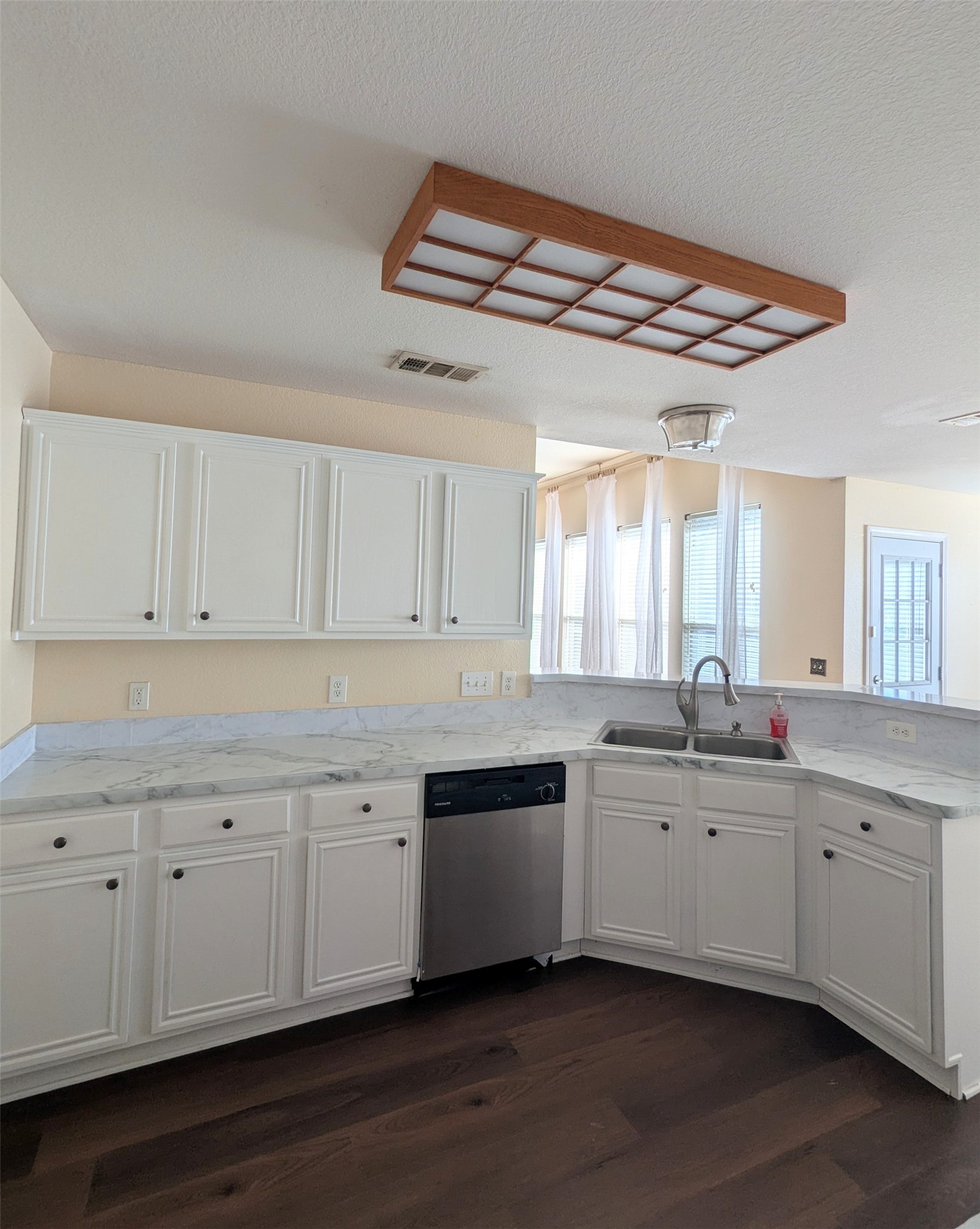 124 S Bending Oak Lane Wylie TX 75098