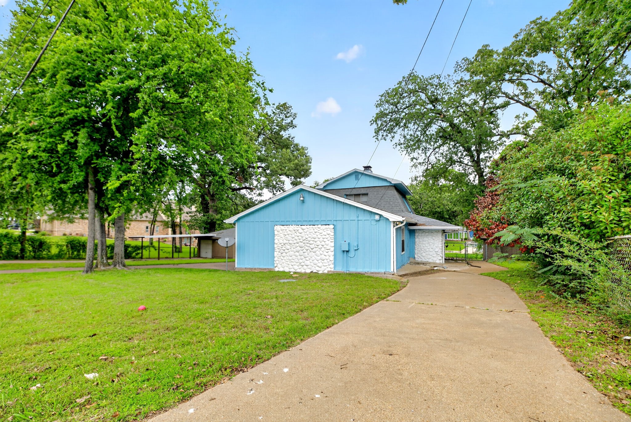 132 Shady Shores Drive Mabank TX 75156