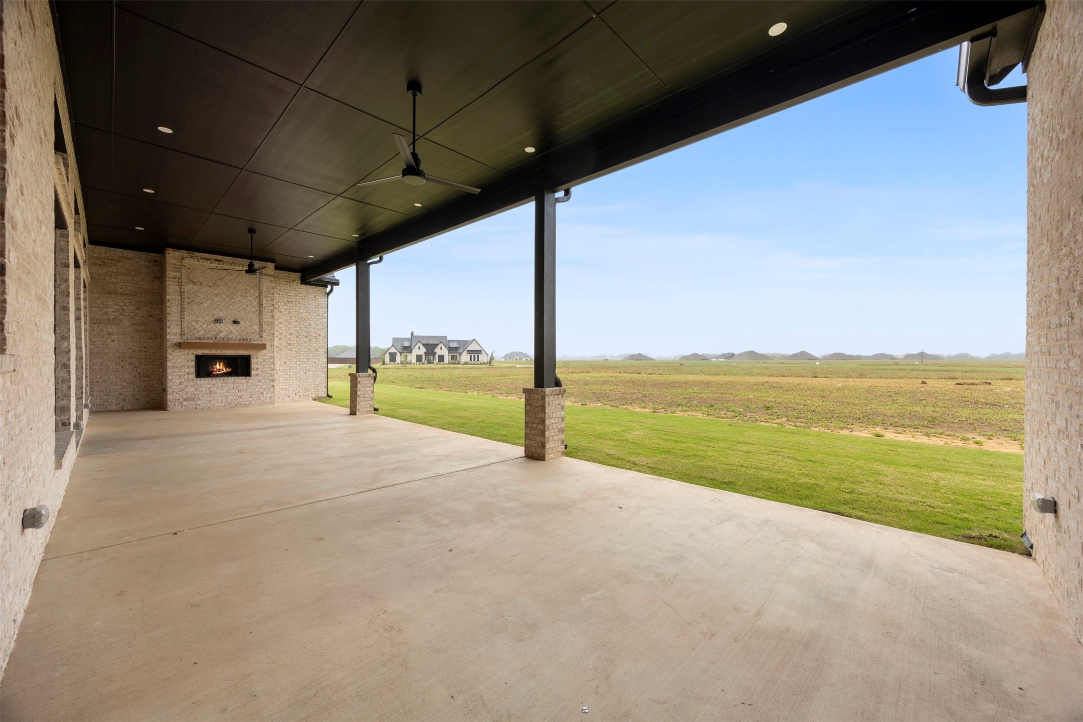 133 Liv Meadow Way Waxahachie TX 75165