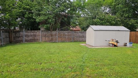 609 Betsy Ross Drive Arlington TX 76002