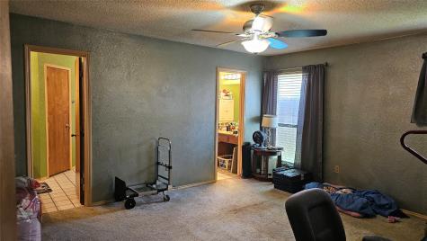 609 Betsy Ross Drive Arlington TX 76002