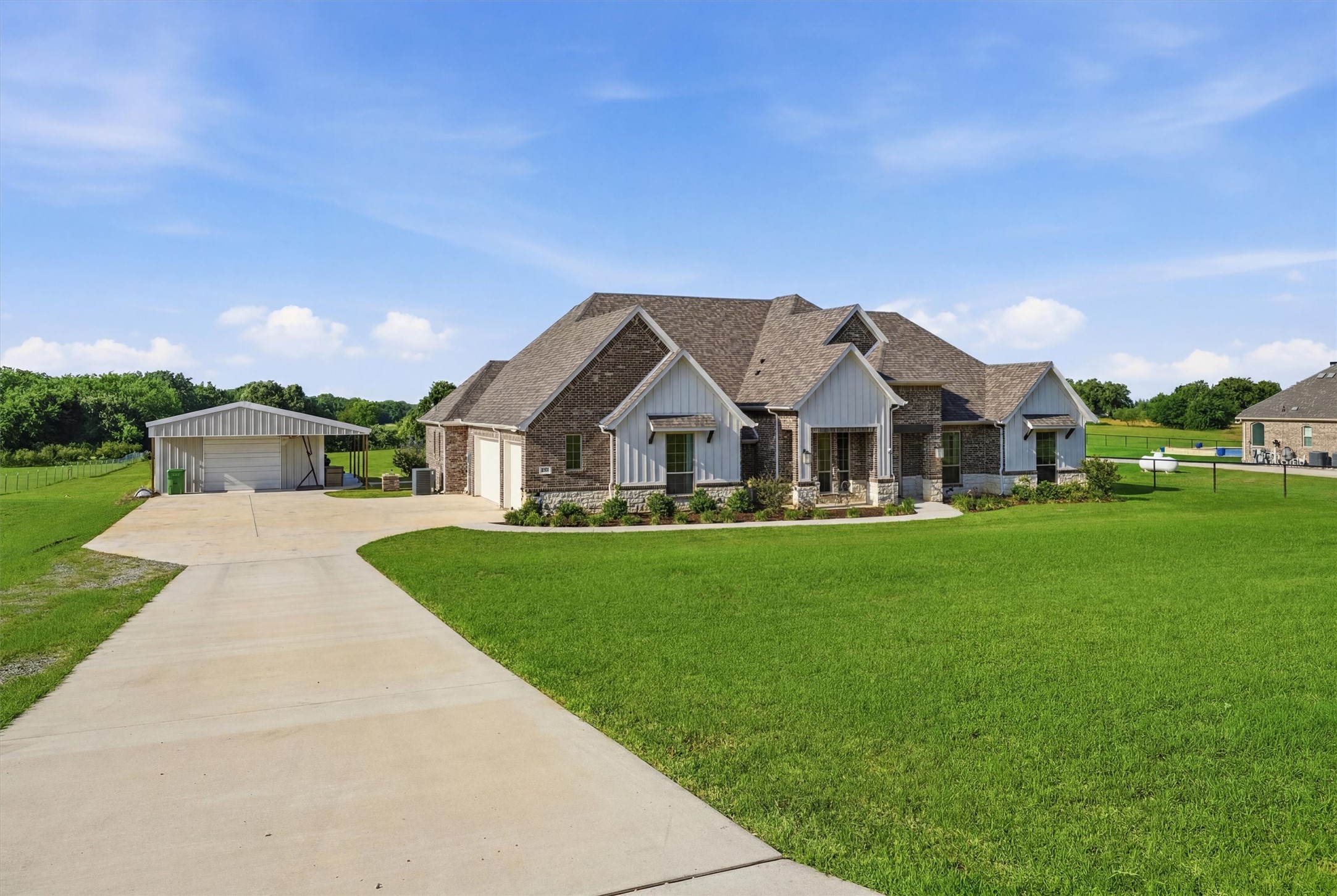 917 County Road 2175 Decatur TX 76234