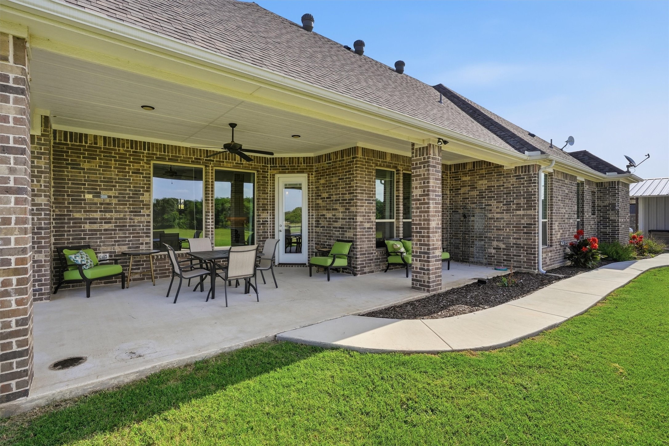 917 County Road 2175 Decatur TX 76234