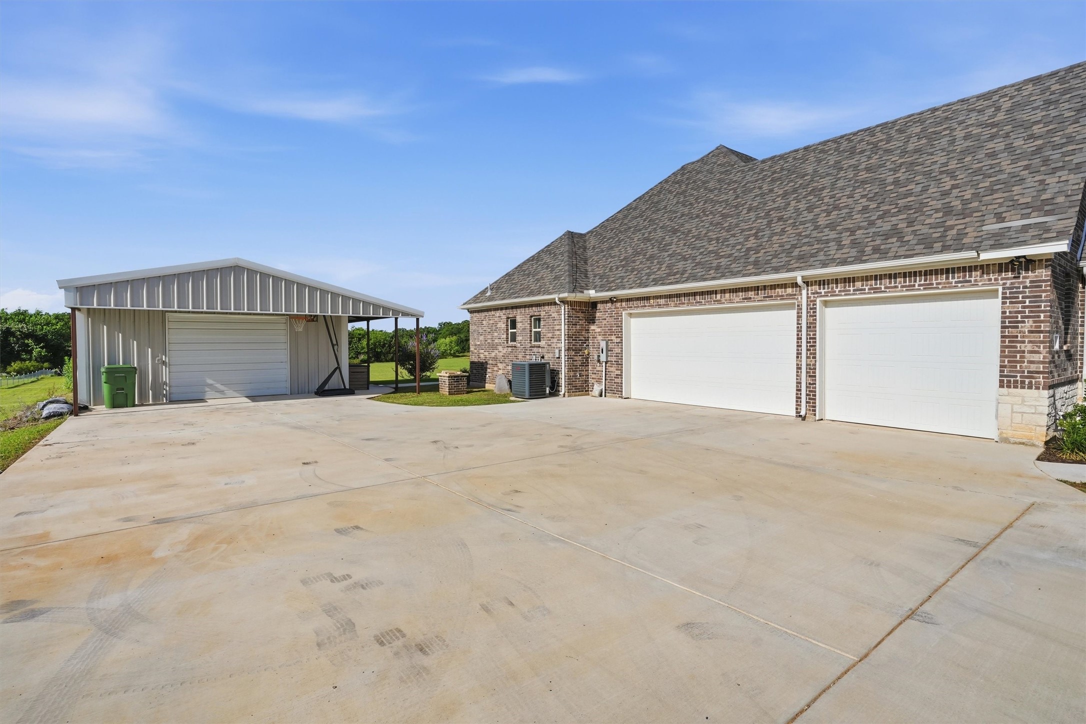 917 County Road 2175 Decatur TX 76234