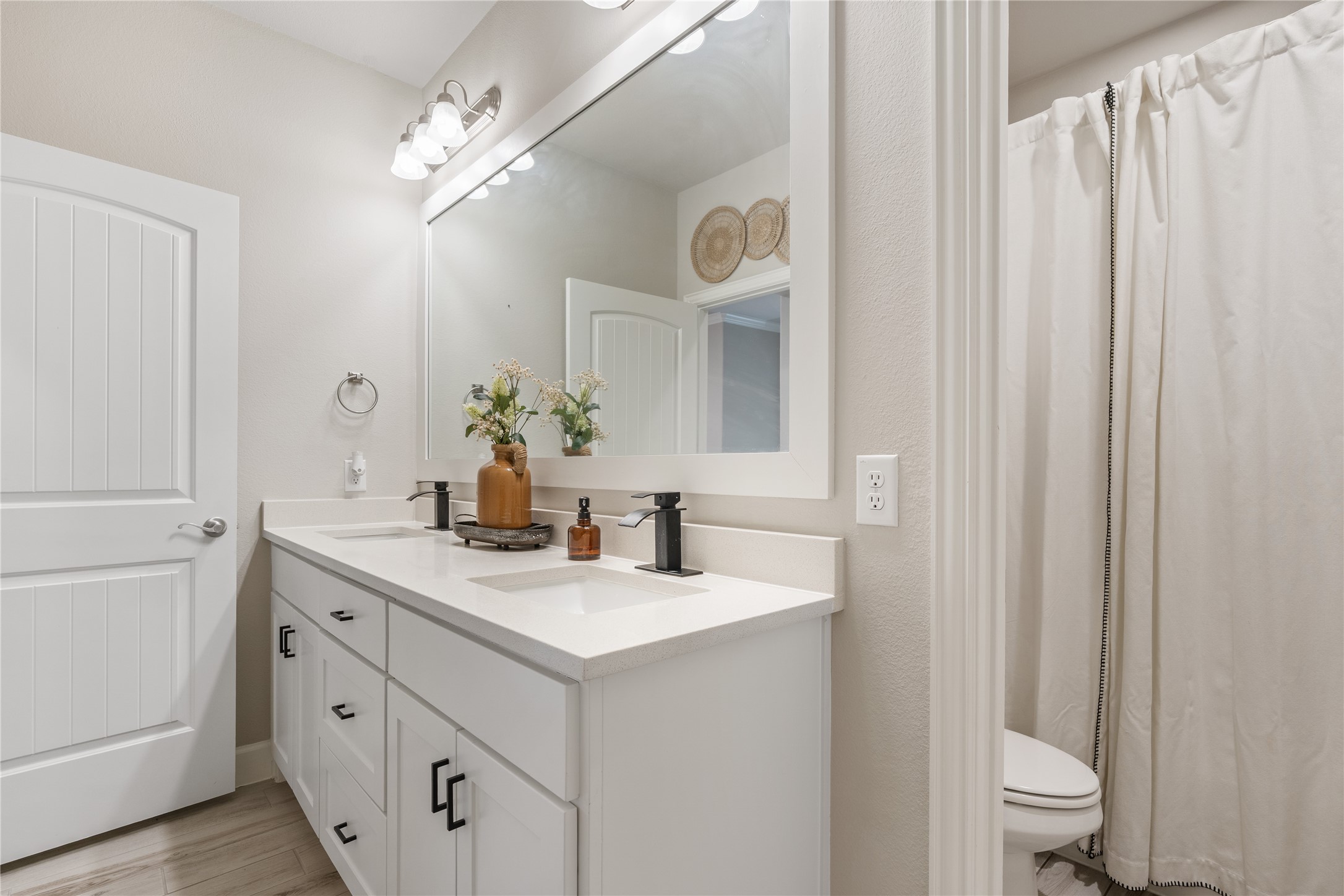 233 Braves Way Lavon TX 75166