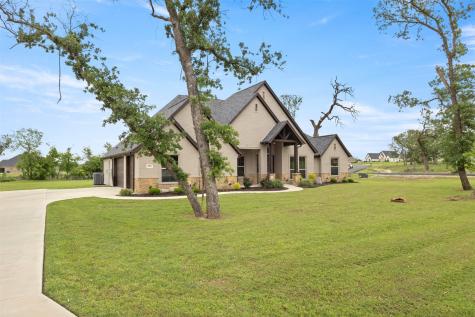 105 Clayton Crossing Springtown TX 76082