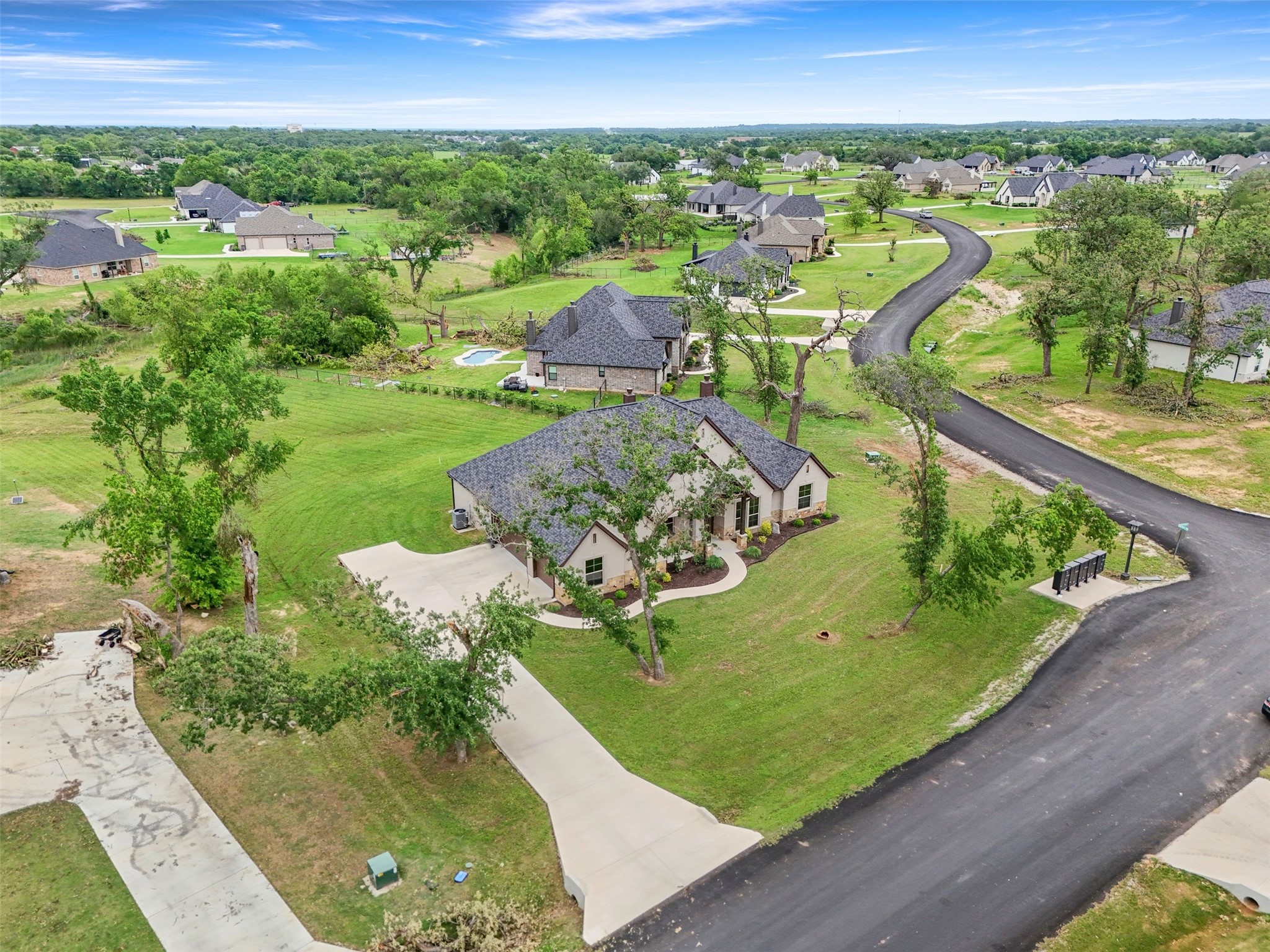 105 Clayton Crossing Springtown TX 76082