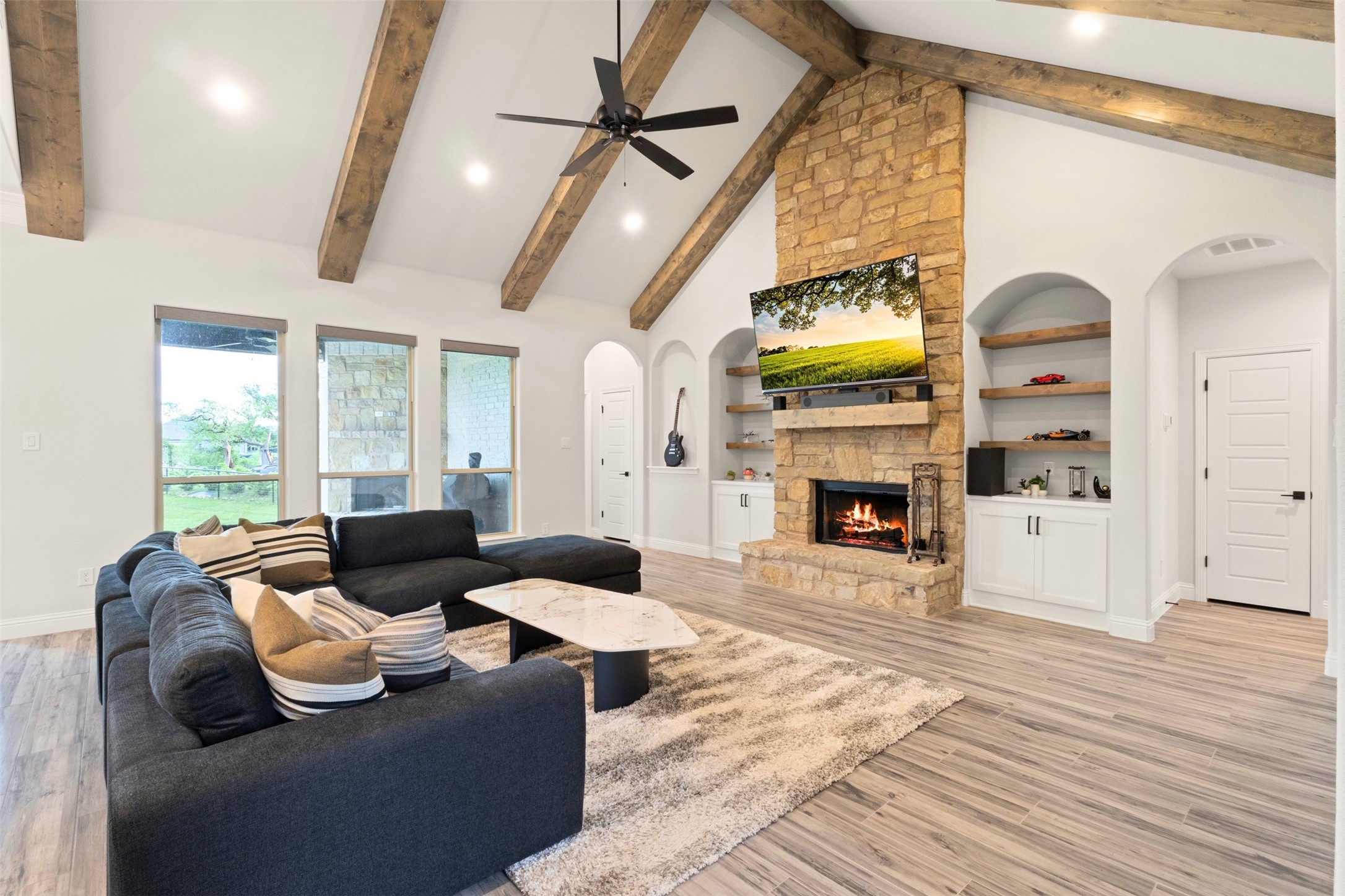 105 Clayton Crossing Springtown TX 76082