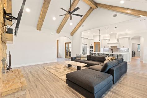 105 Clayton Crossing Springtown TX 76082