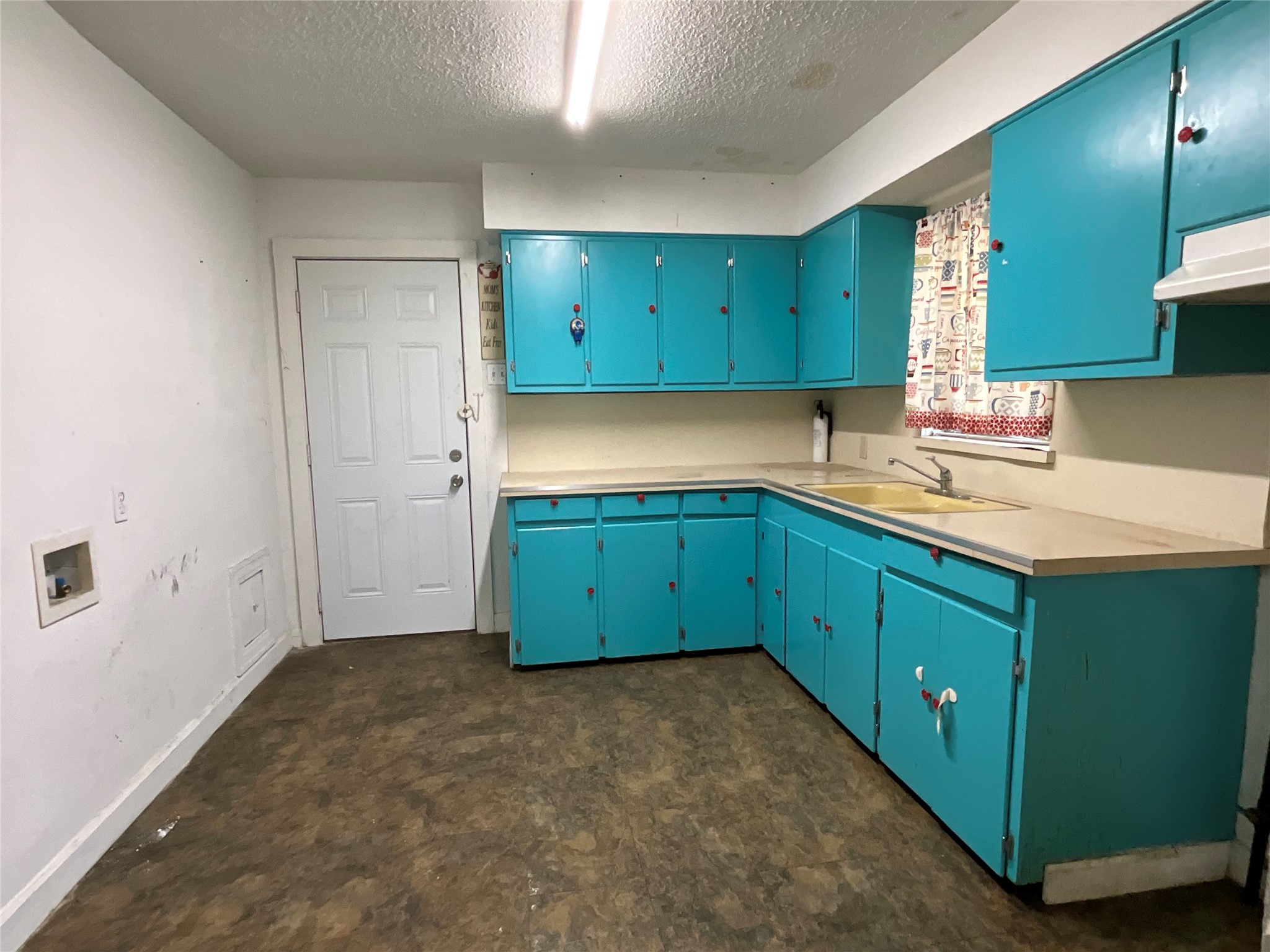 1903 Lamont Avenue Dallas TX 75216